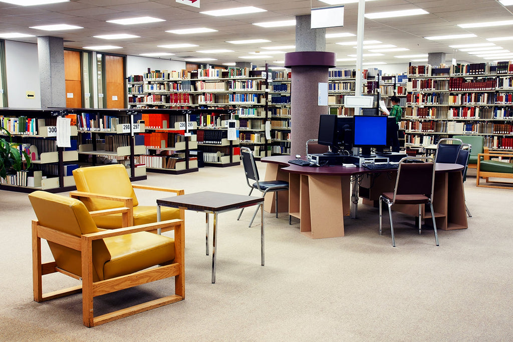 Science Education and Teaching Institutions