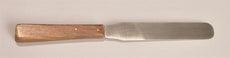 Spatula With Wooden Handle 8" Blade - SSSW08